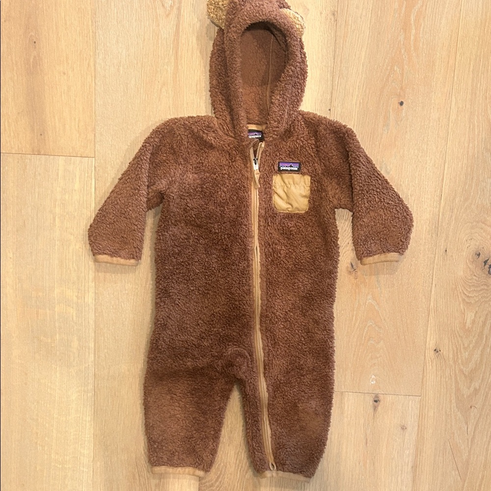 Patagonia Infant Brown Teddy Fleece Hooded Furry Friends Bunting